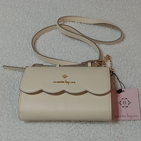 Nanette Lepore Handbags - Nanette Lepore Buttercream Pebble Grain Crossbody Purse w/ Scalloped Flap NWT